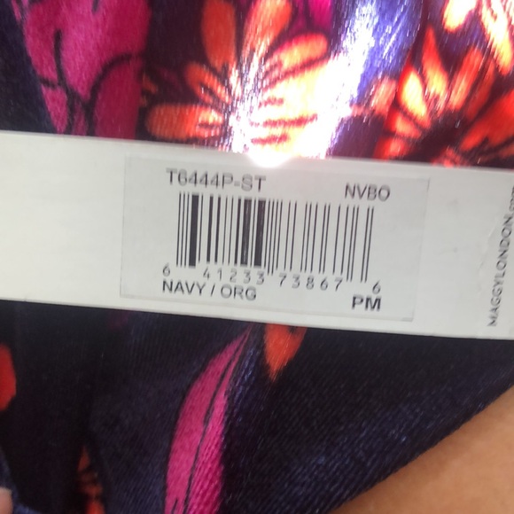 Maggy London velvet look dress NWT - Picture 7 of 8